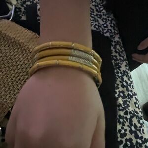 Fashion Elegant Gold and Silver Bangle Set